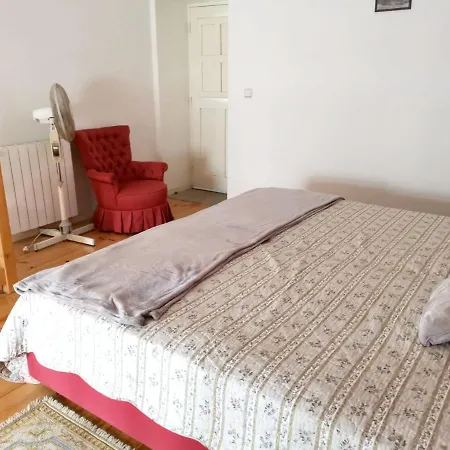 With One Bedroom In With Shared Pool And Terrace *